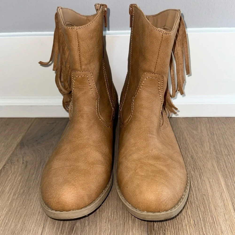 Girls cowboy boots